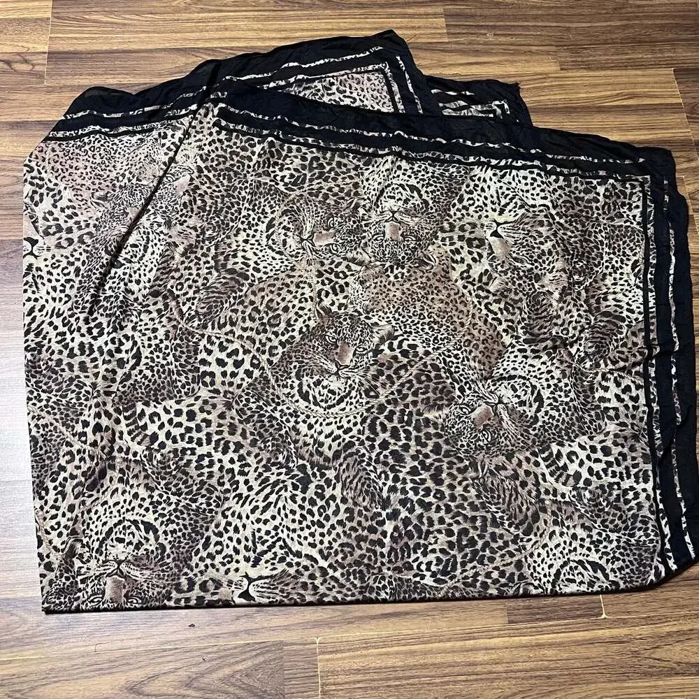 Vintage brown and black leopard print scarf